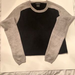 Lord &Taylor women’s Cashmere Sweater Black/Light Grey